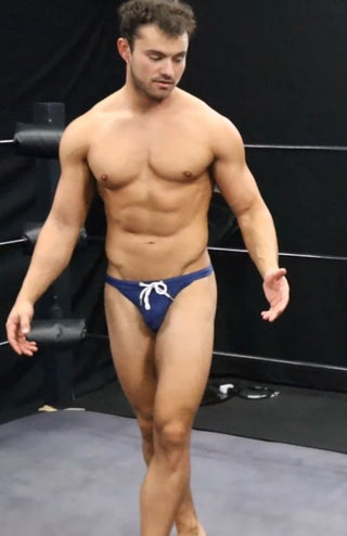 Blayne vs. Travis Maverick